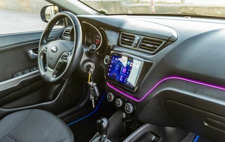 KIA Rio III рестайлинг, 2015 год, 998 000 рублей, 26 фотография