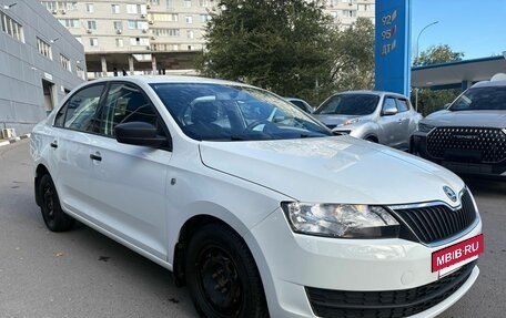 Skoda Rapid I, 2017 год, 950 000 рублей, 8 фотография
