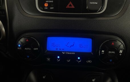 Hyundai ix35 I рестайлинг, 2011 год, 820 000 рублей, 15 фотография