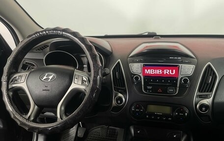 Hyundai ix35 I рестайлинг, 2011 год, 820 000 рублей, 12 фотография