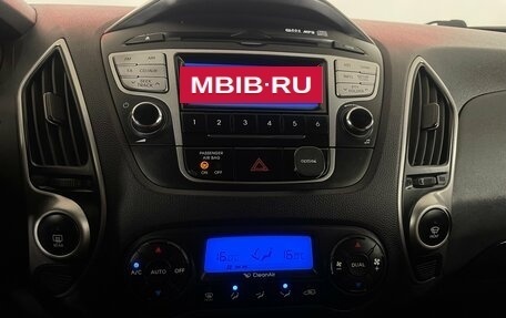 Hyundai ix35 I рестайлинг, 2011 год, 820 000 рублей, 13 фотография