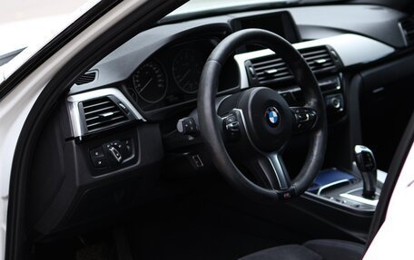 BMW 3 серия, 2017 год, 1 600 000 рублей, 5 фотография