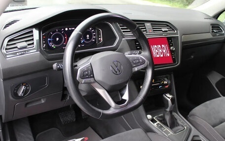 Volkswagen Tiguan II, 2023 год, 3 750 000 рублей, 6 фотография