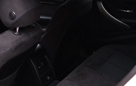 BMW 3 серия, 2017 год, 1 600 000 рублей, 8 фотография
