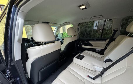 Lexus LX III, 2016 год, 6 600 000 рублей, 2 фотография