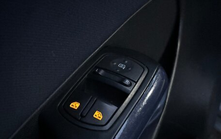 Opel Corsa D, 2008 год, 407 000 рублей, 17 фотография