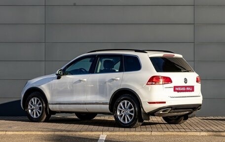 Volkswagen Touareg III, 2012 год, 2 095 000 рублей, 4 фотография