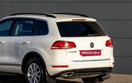 Volkswagen Touareg III, 2012 год, 2 095 000 рублей, 10 фотография