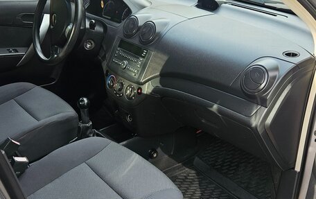 Chevrolet Aveo III, 2009 год, 350 000 рублей, 13 фотография