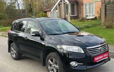 Toyota RAV4, 2012 год, 1 550 000 рублей, 2 фотография
