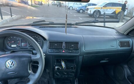 Volkswagen Golf IV, 2001 год, 159 999 рублей, 13 фотография