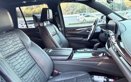 Cadillac Escalade V, 2021 год, 8 400 000 рублей, 9 фотография