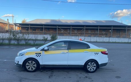 KIA Rio III рестайлинг, 2014 год, 580 000 рублей, 4 фотография
