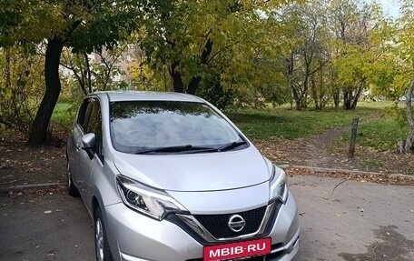 Nissan Note II рестайлинг, 2017 год, 900 000 рублей, 1 фотография