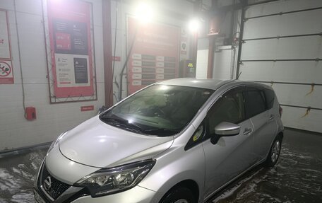 Nissan Note II рестайлинг, 2017 год, 900 000 рублей, 2 фотография