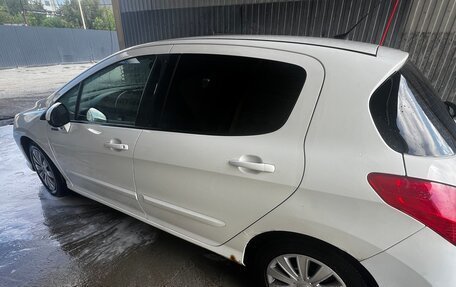 Peugeot 308 II, 2010 год, 259 999 рублей, 5 фотография