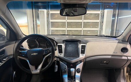 Chevrolet Cruze II, 2011 год, 619 000 рублей, 16 фотография