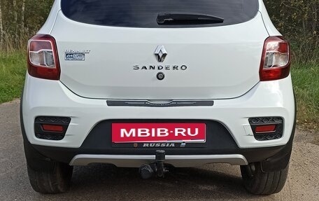 Renault Sandero II рестайлинг, 2018 год, 990 000 рублей, 2 фотография