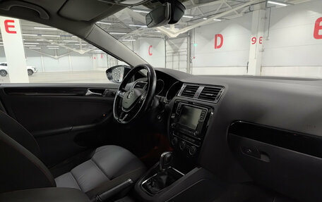 Volkswagen Jetta VI, 2017 год, 1 215 000 рублей, 15 фотография