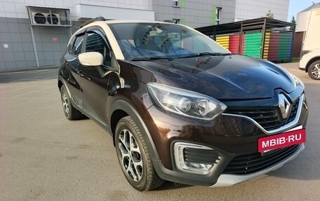 Renault Kaptur I рестайлинг, 2017 год, 1 350 000 рублей, 2 фотография