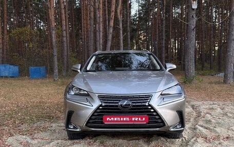 Lexus NX I, 2018 год, 3 700 000 рублей, 1 фотография