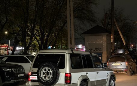 Mitsubishi Pajero III рестайлинг, 1993 год, 343 000 рублей, 4 фотография