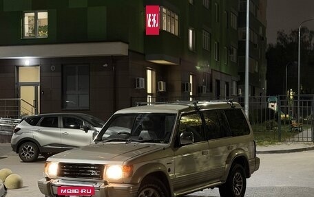 Mitsubishi Pajero III рестайлинг, 1993 год, 343 000 рублей, 3 фотография