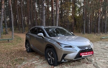 Lexus NX I, 2018 год, 3 700 000 рублей, 3 фотография
