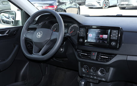 Volkswagen Polo VI (EU Market), 2022 год, 1 623 000 рублей, 12 фотография
