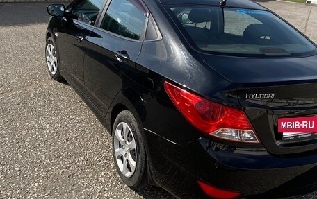 Hyundai Solaris II рестайлинг, 2011 год, 820 000 рублей, 9 фотография