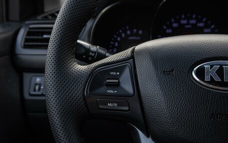 KIA Rio III рестайлинг, 2013 год, 875 000 рублей, 15 фотография