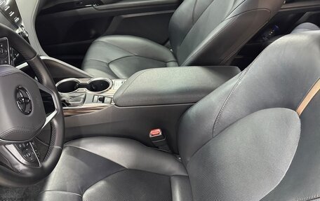 Toyota Camry, 2020 год, 3 000 000 рублей, 7 фотография