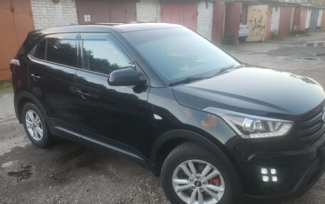Hyundai Creta I рестайлинг, 2019 год, 1 800 000 рублей, 3 фотография