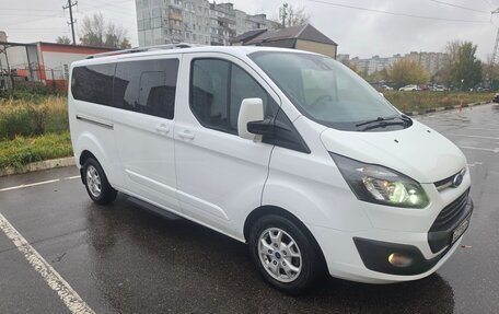 Ford Tourneo Custom I рестайлинг, 2017 год, 2 550 000 рублей, 3 фотография