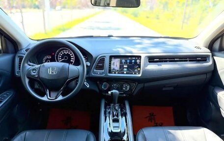 Honda Vezel, 2022 год, 1 913 708 рублей, 6 фотография