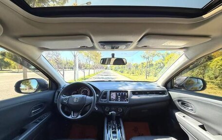 Honda Vezel, 2022 год, 1 913 708 рублей, 10 фотография