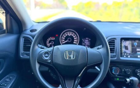 Honda Vezel, 2022 год, 1 913 708 рублей, 7 фотография