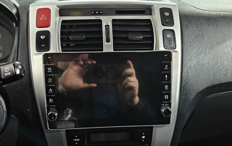Hyundai Tucson III, 2006 год, 675 000 рублей, 13 фотография