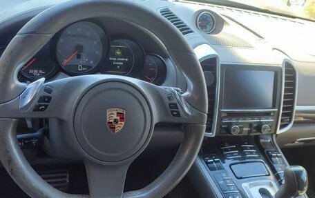 Porsche Cayenne III, 2010 год, 2 350 000 рублей, 9 фотография