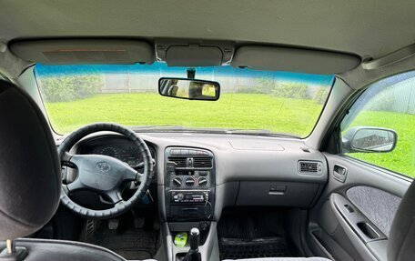 Toyota Avensis III рестайлинг, 1999 год, 270 000 рублей, 5 фотография