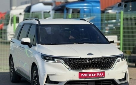 KIA Carnival, 2020 год, 2 100 000 рублей, 1 фотография