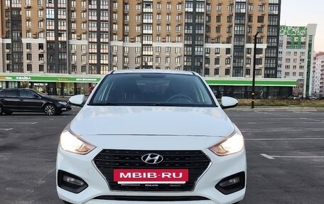 Hyundai Solaris II рестайлинг, 2017 год, 1 290 000 рублей, 2 фотография