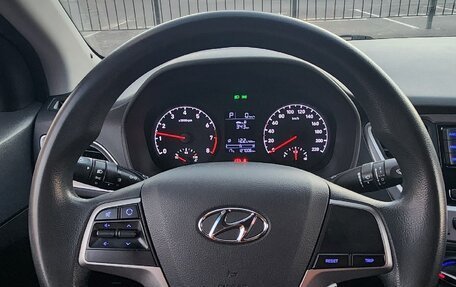 Hyundai Solaris II рестайлинг, 2017 год, 1 290 000 рублей, 12 фотография