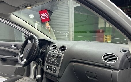 Ford Focus II рестайлинг, 2006 год, 329 000 рублей, 16 фотография