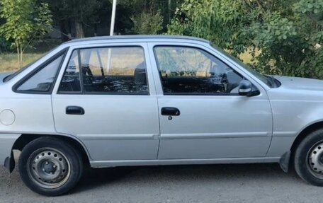 Daewoo Nexia I рестайлинг, 2015 год, 300 000 рублей, 4 фотография