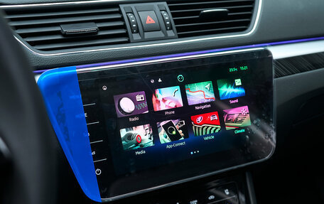 Skoda Superb III рестайлинг, 2025 год, 4 450 000 рублей, 23 фотография