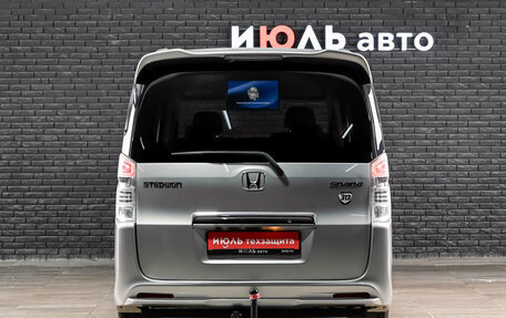 Honda Stepwgn IV, 2010 год, 1 400 000 рублей, 5 фотография
