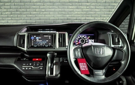 Honda Stepwgn IV, 2010 год, 1 400 000 рублей, 12 фотография