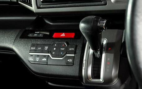 Honda Stepwgn IV, 2010 год, 1 400 000 рублей, 17 фотография