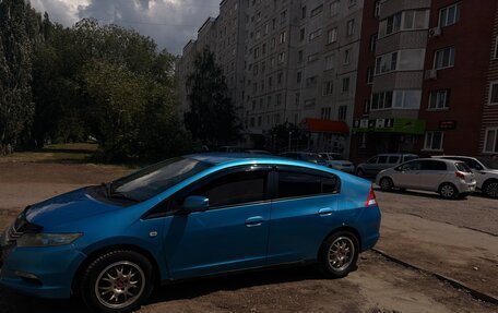 Honda Insight II рестайлинг, 2009 год, 650 000 рублей, 1 фотография